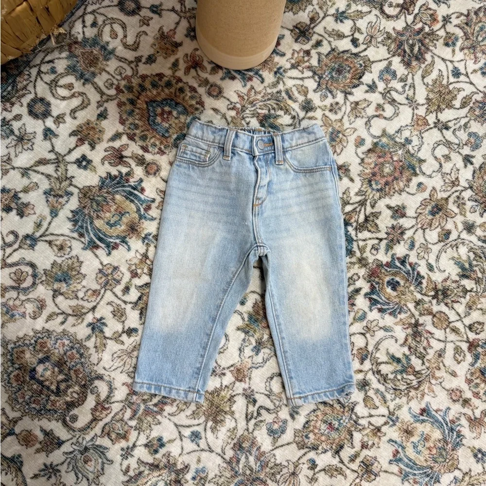 Old Navy Toddler Boy Light Wash Denim Jeans 12-18 Months Elasticized Back